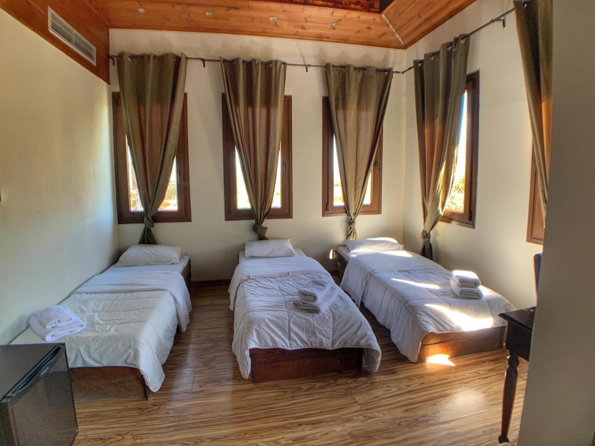 Emporio  Hotel Apsis מראה חיצוני תמונה
